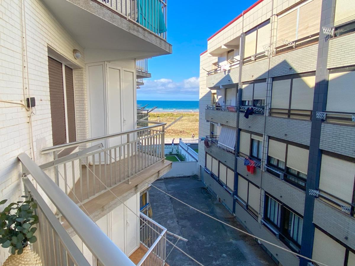 Piso Primera Linea De Playa ลาเรโด ภายนอก รูปภาพ